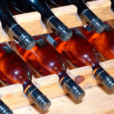 Rosé wijn is een wijncategorie apart en is de afgelopen 10 jaar flink in populariteit gestegen. Geschikt als verfrissende zomerwijn. Ook hebben wij diverse Port wijnen geschikt als aperitief of dessertwijn.